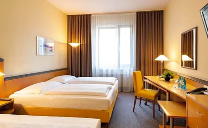 Plaza Hotel & Living Frankfurt