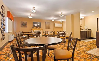 Best Western Plus Deer Park Hotel and Suites