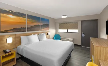 Days Inn by Wyndham Kansas City Northeast
