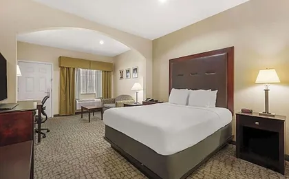 Quality Inn & Suites Houston Northwest - Cypress