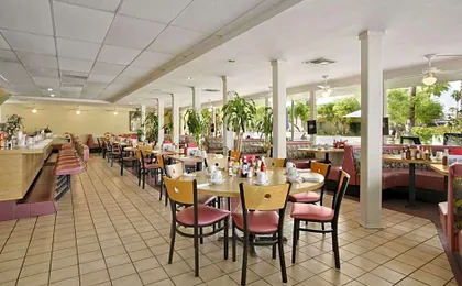 Days Inn by Wyndham Palm Springs