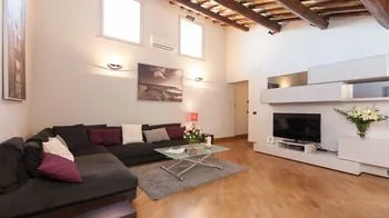 Rental in Rome Giunione Lucina