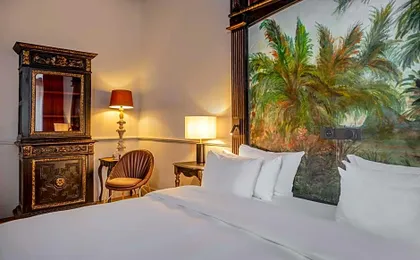Cour des Loges Lyon, a Radisson Collection Hotel