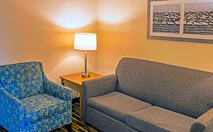Quality Suites Lake Wright Norfolk Airport
