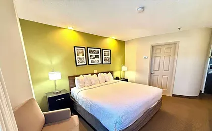Sleep Inn & Suites Niantic North