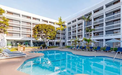 Hotel MdR Marina Del Rey- A DoubleTree By Hilton