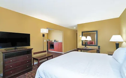 Hampton Inn Corydon
