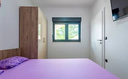 Apartmani Curic beachfront by Pag tours