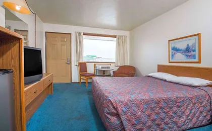 Knights Inn - Boardman OR