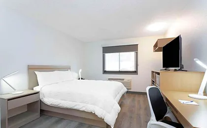 Travelodge by Wyndham Elkhart