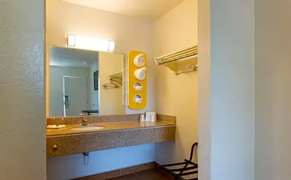 Motel 6-Camp Springs, DC - South Camp Springs