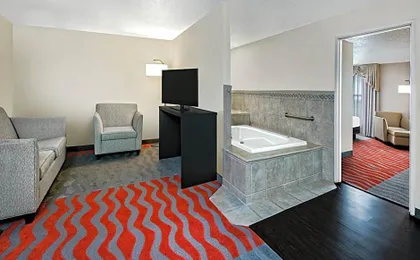 Holiday Inn Hotel & Suites College Station-Aggieland By IHG