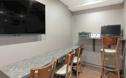 Best Western University Inn At Valparaiso