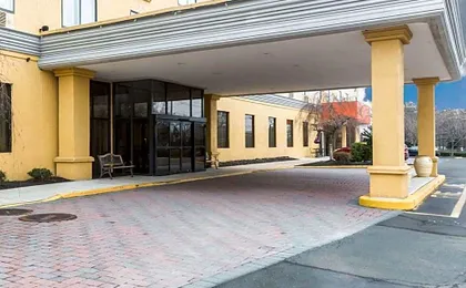 Clarion Hotel Somerset - New Brunswick