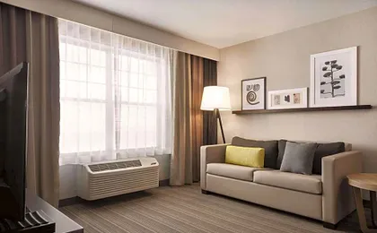 Country Inn & Suites by Radisson, Green Bay East, WI