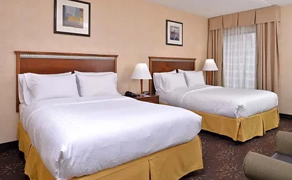 Holiday Inn Express Hotel & Suites West Chester By IHG
