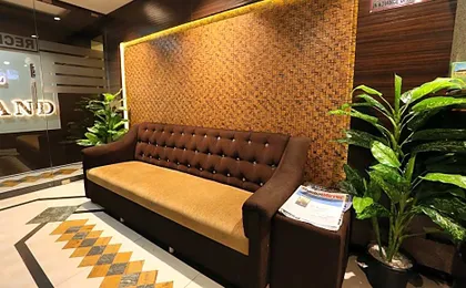 Hotel Happyland