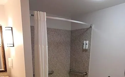 Comfort Suites Altoona North