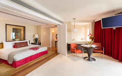 Taj Lands End, Mumbai