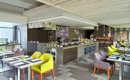 Aloft by Marriott Jakarta Wahid Hasyim
