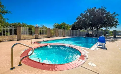 Comfort Suites Roanoke - Fort Worth North