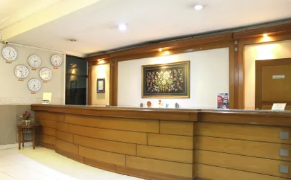 RedDoorz @ Surapati