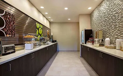 La Quinta Inn & Suites by Wyndham Chattanooga - Lookout Mtn