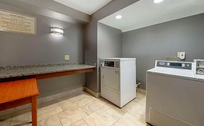 Best Western University Inn At Valparaiso