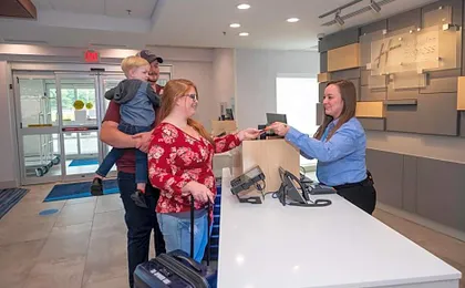 Holiday Inn Express and Suites Staunton By IHG