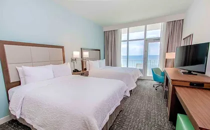 Hampton Inn and Suites Panama City Beach/Beachfront