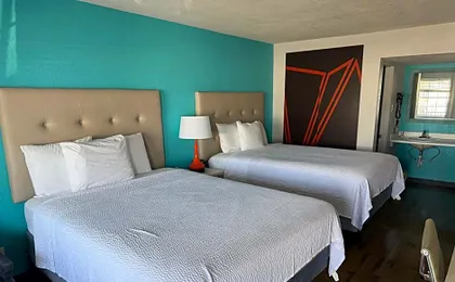 Howard Johnson by Wyndham Ft. Myers FL