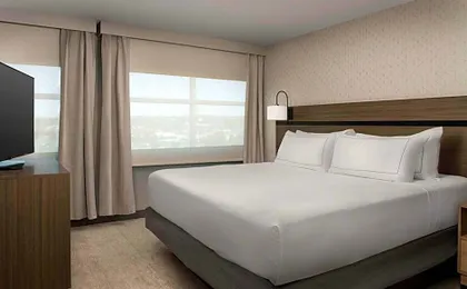 DoubleTree by Hilton Chattanooga Hamilton Place