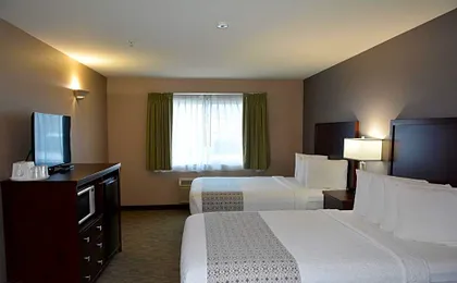 FairBridge Inn and Suites DuPont