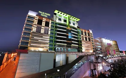 PALM PARK Hotel Surabaya