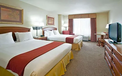 Holiday Inn Express Hotel & Suites Cedar City By IHG