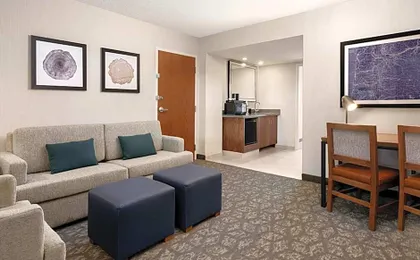 Embassy Suites by Hilton Portland Airport