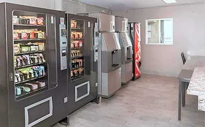 Econo Lodge Inn & Suites Yuma