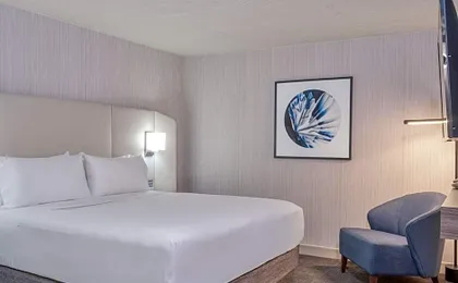 Crowne Plaza Indianapolis-Airport By IHG