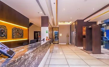 Hotel Godwin Deluxe Near New Delhi Railway Station