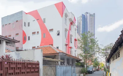 OYO 1111 Passer Baroe Inn
