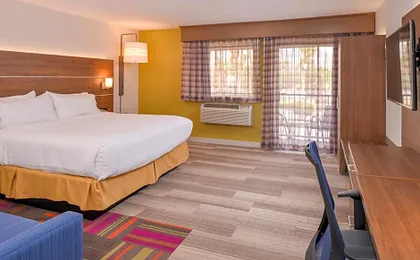 Holiday Inn Express Palm Desert By IHG
