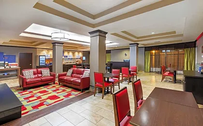 Holiday Inn Express Hotel & Suites Floresville By IHG