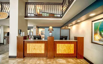 La Quinta Inn & Suites by Wyndham Cocoa Beach Oceanfront