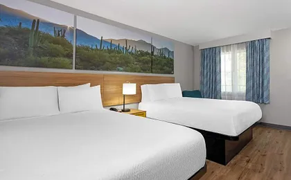 Days Inn by Wyndham Phoenix West
