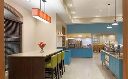 Country Inn & Suites by Radisson, Bloomington at Mall of America