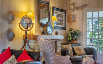 Le Fleuray Hotel and Restaurant