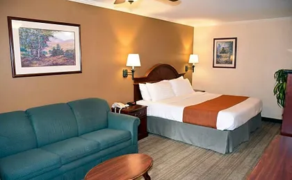 Dynasty Suites Redlands