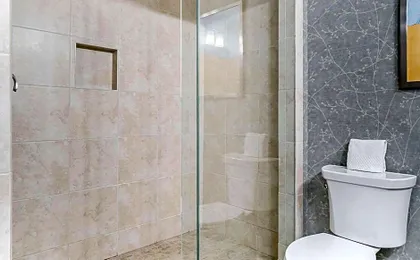 Comfort Inn Plainwell