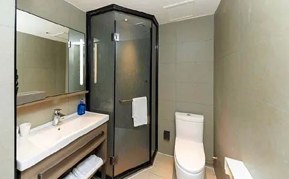 Hanting Hotel Changsha Wuyi Square Yingbin Road Metro Station