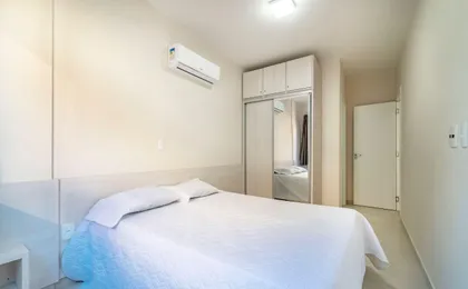 Apartamento 2 Dormitórios com Churrasqueira